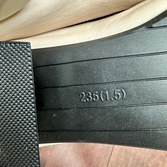 Women’s Flat Shoes with Square Chunky Heels, Size US 7 = 23.5cm - Picture 10 of 11